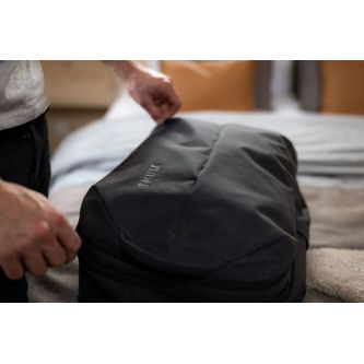 ���������� ����� Thule Aion 35L